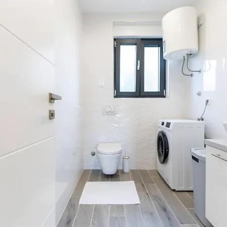 Sunset Apartment Sevid